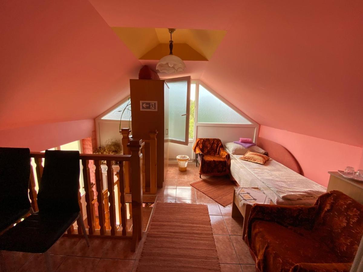 Bed and Breakfast Sud ,,Antal I Olga,, Skorenovac Экстерьер фото